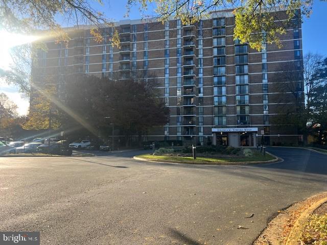 2300 Pimmit #1012, Falls Church