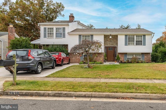 5838 Crowfoot Dr, Burke