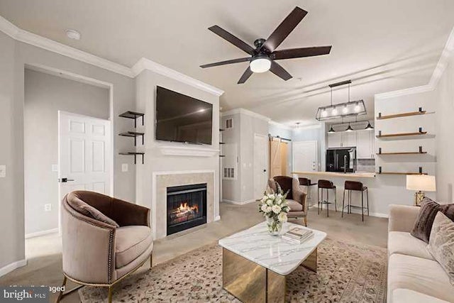 9480 Virginia Center Blvd #329, Vienna