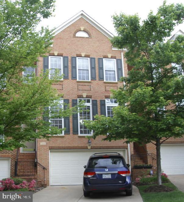7106 Point Replete Cir, Fort Belvoir