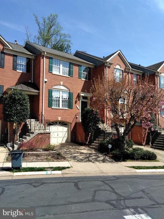 1384 Park Garden Ln, RESTON