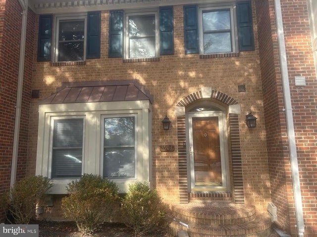 3904 Green Look Ct, Fairfax