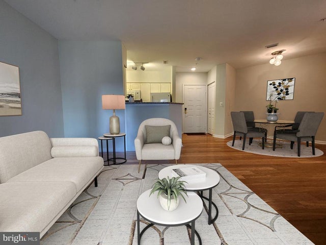 2204 Westcourt Ln #213, Herndon