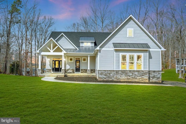 2 Old House, Bumpass