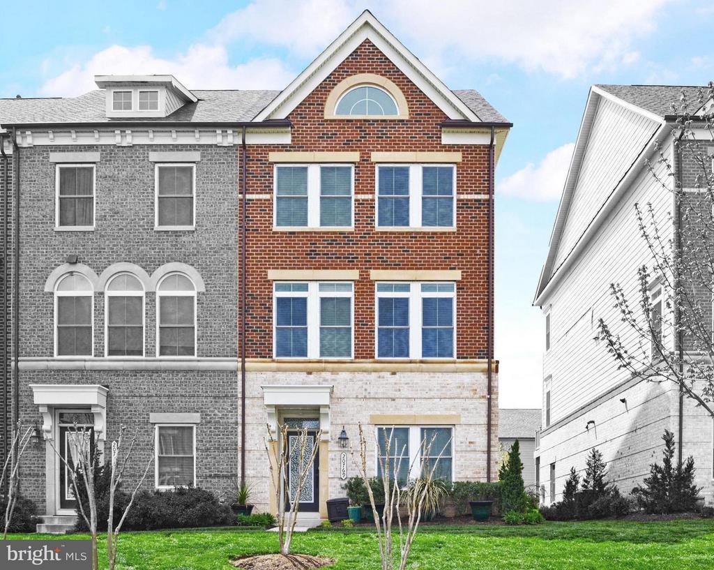 20769 Duxbury Ter, ASHBURN