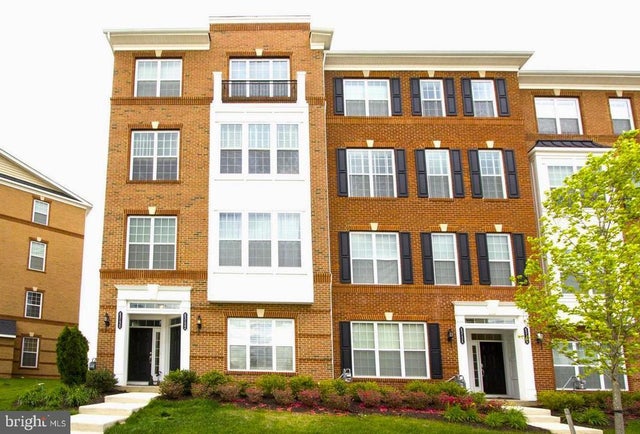 43132 Thoroughfare Gap Ter, Ashburn