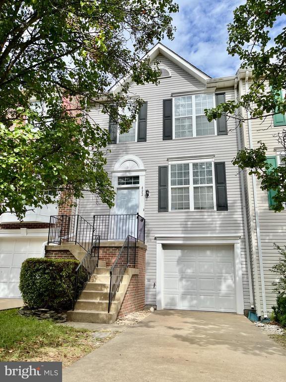 422 Nikki Ter Se, Leesburg