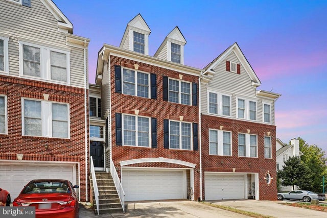 20871 Grisdale Ter, Sterling