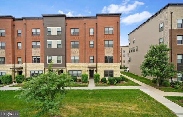 44774 Tiverton Sq, Ashburn