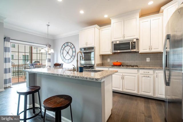 22567 Naugatuck Sq, Ashburn