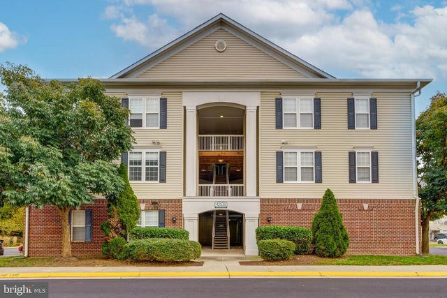 42539 Mayflower #201, Brambleton
