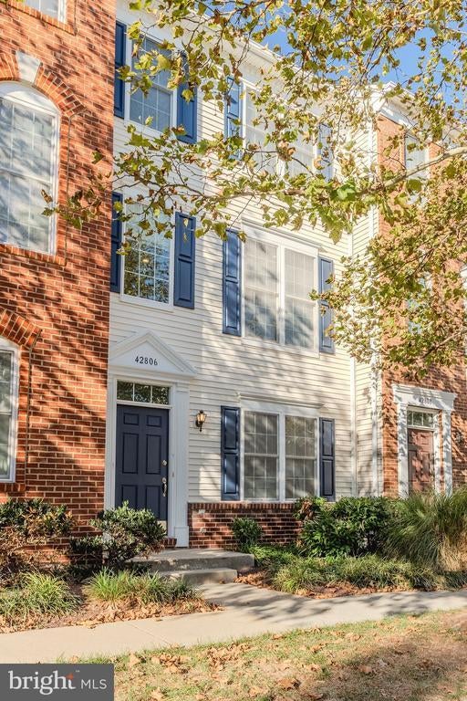 42806 Smallwood Ter, Chantilly