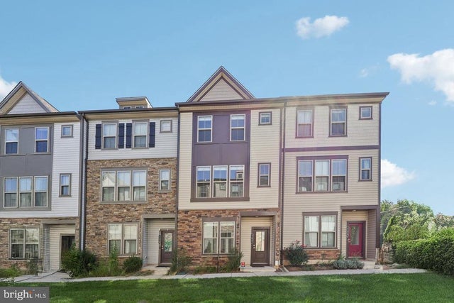 127 Tolocka Ter Ne, Leesburg