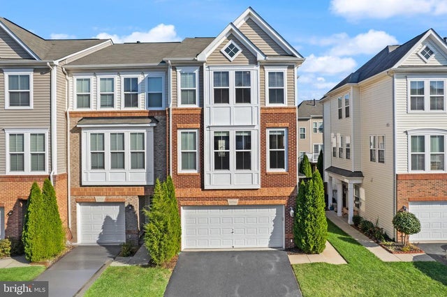 21766 Harroun Ter, Ashburn