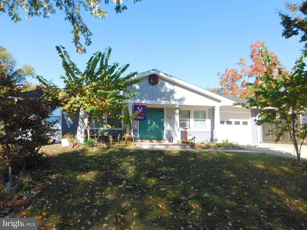 1605 N Craig Street, STERLING