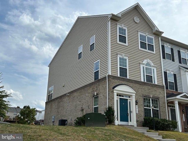 9010 Belo Gate Dr, Manassas Park