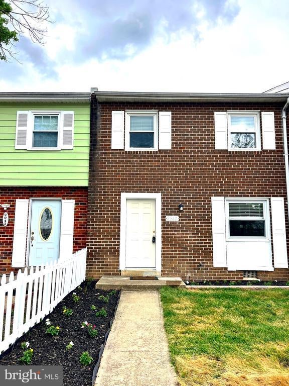 2940 Buell Ct, Dumfries