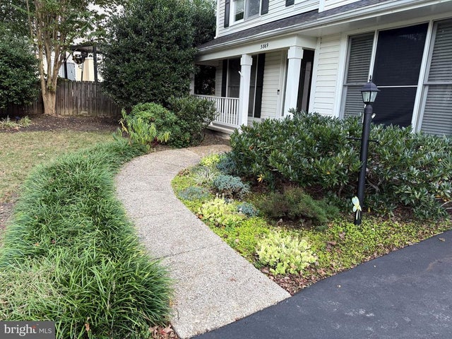 3869 Appaloosa Dr, Woodbridge