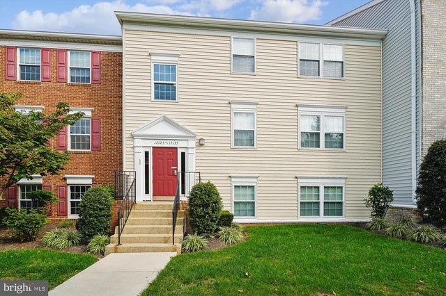 12129 Chaucer Ln #12129, Woodbridge