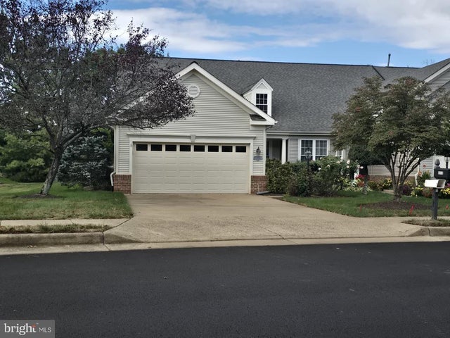 6910 Walnut Hill Dr, Gainesville