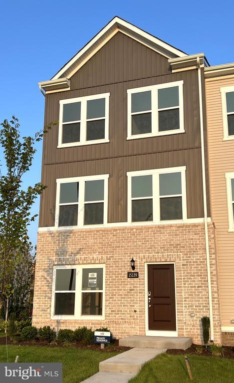 15139 Jaxton Square Ln, HAYMARKET