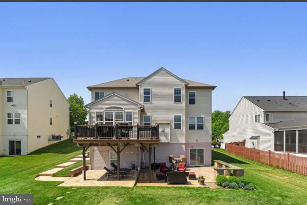 3254 Kira Ct, TRIANGLE