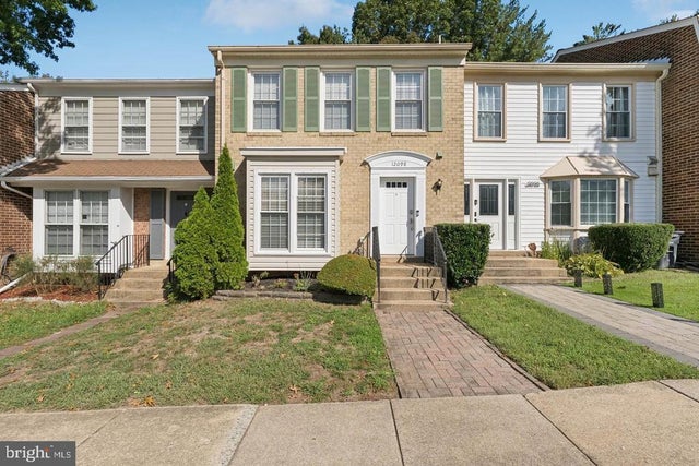 12098 Winona Dr, Woodbridge