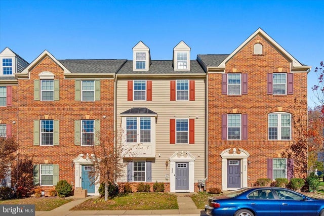 4382 Daisy Reid Ave, Woodbridge