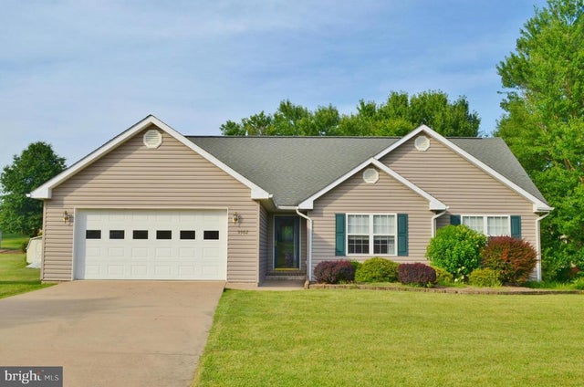 9902 Woodbine Way, New Market