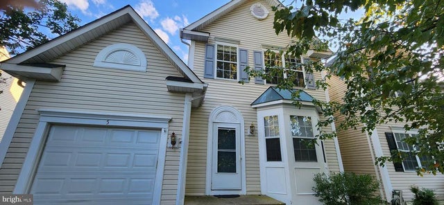 5 Sharon Ln, Stafford