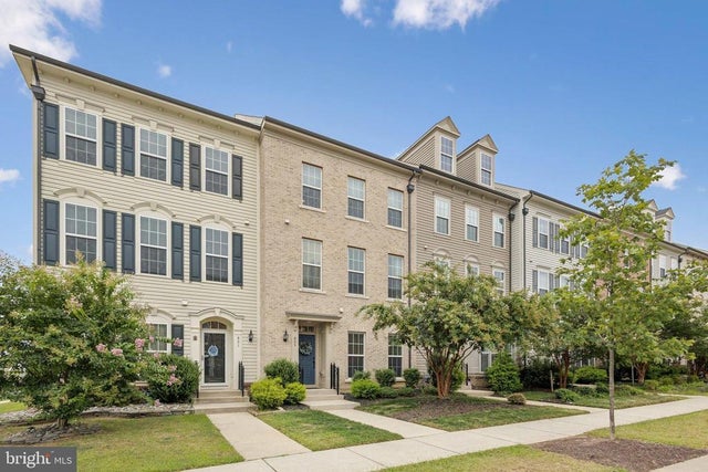 805 Basswood Dr, Stafford