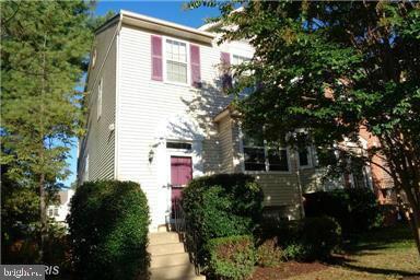 208 Rugby Rd, Fredericksburg