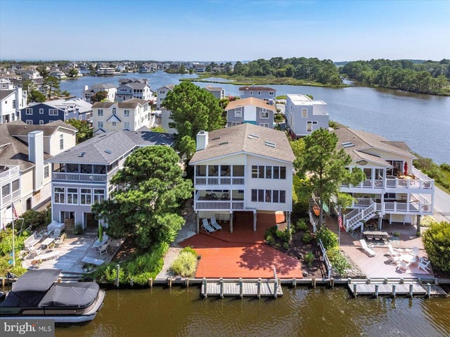 309 W 2nd St, South Bethany