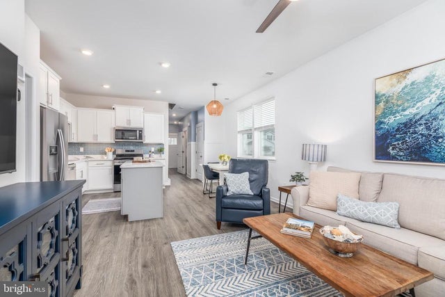 36084 Nantasket Ave, Ocean View