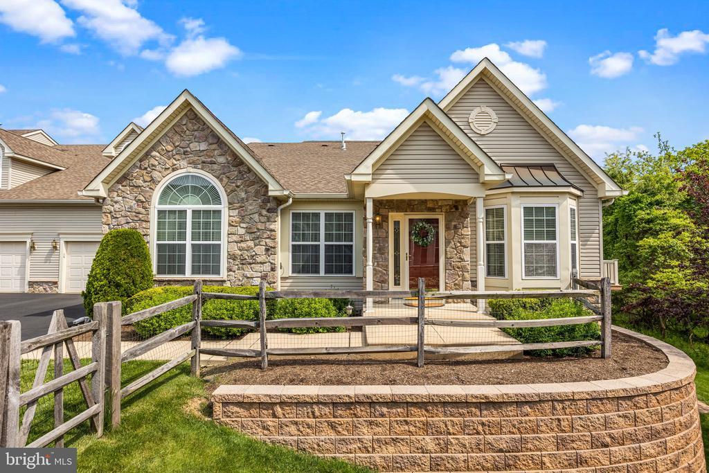 The Villas at Five Ponds Sold Listings