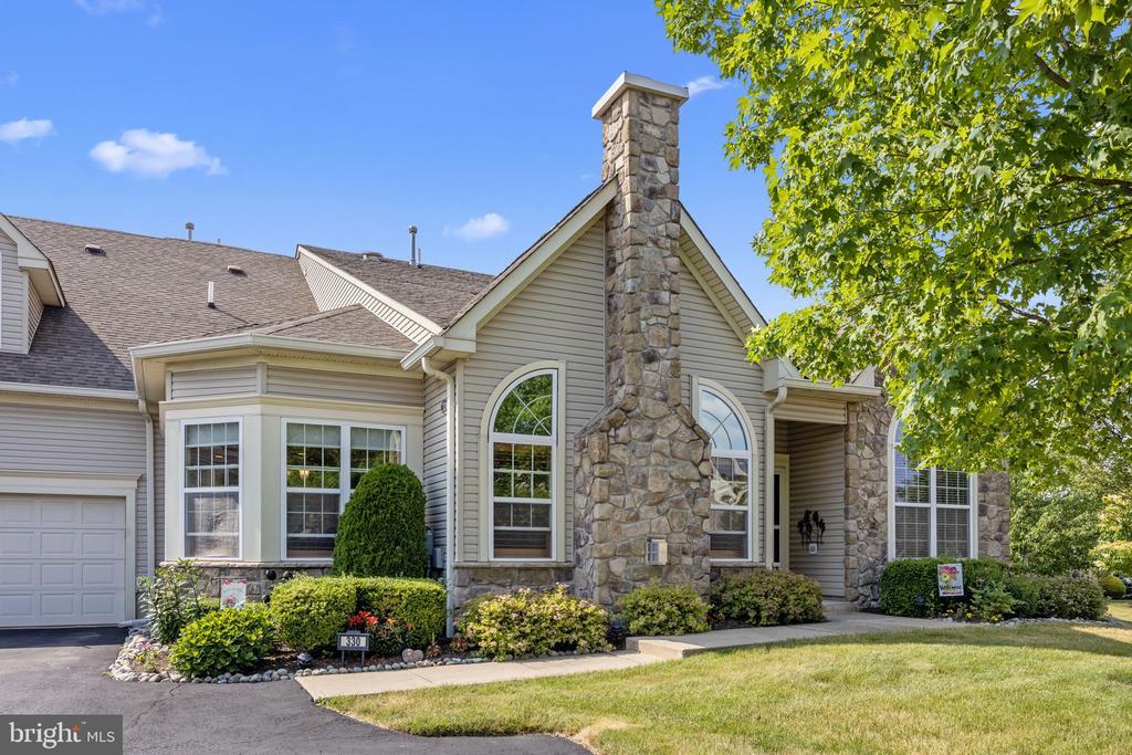 The Villas at Five Ponds Sold Listings