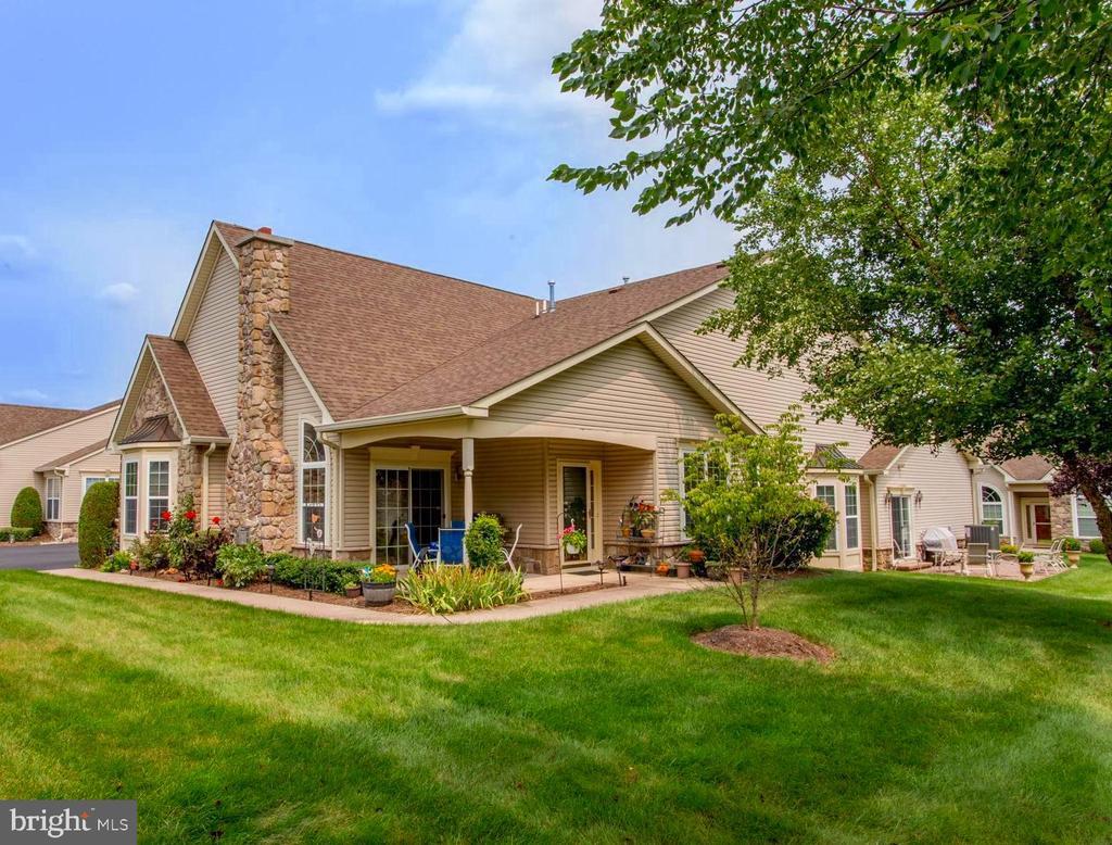 The Villas at Five Ponds Sold Listings