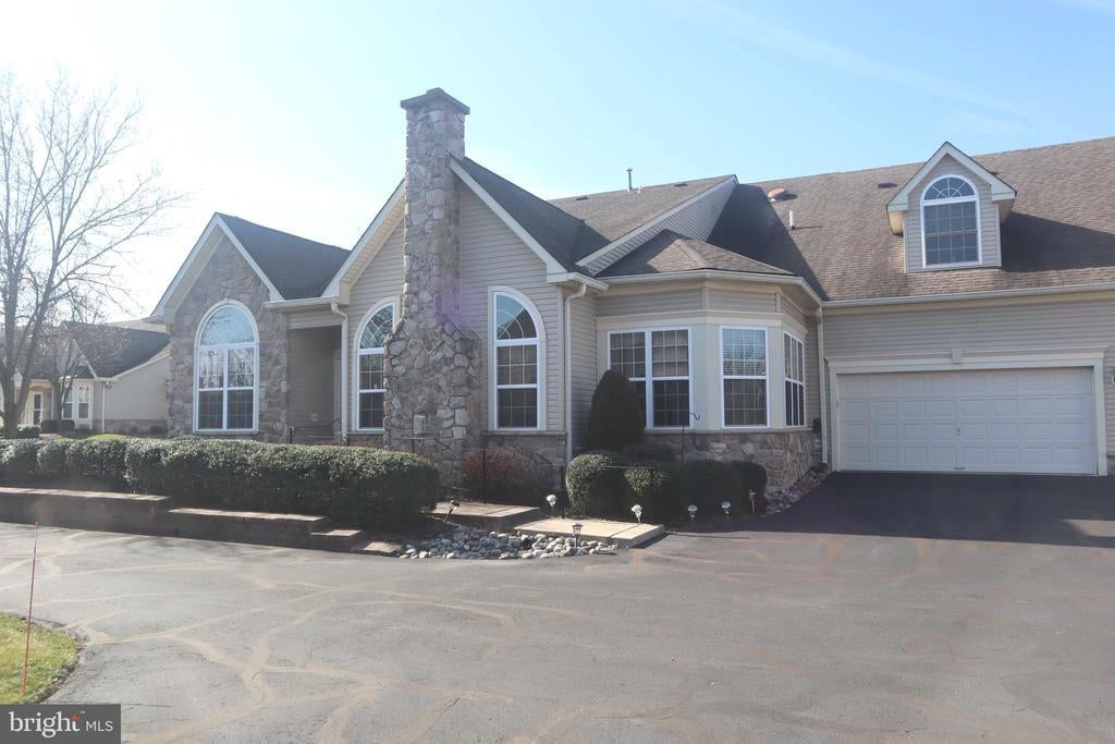 The Villas at Five Ponds Sold Listings