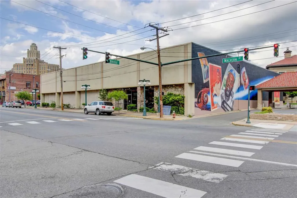 225 Malvern Avenue, Hot Springs