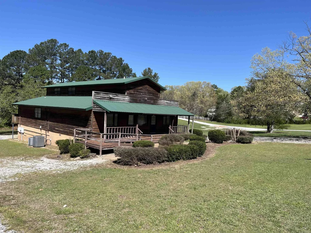 19797 N Hwy 5 Road, Mountain View