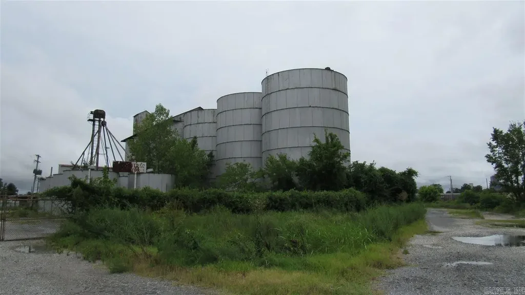 1106 N Cedar Street, North Little Rock