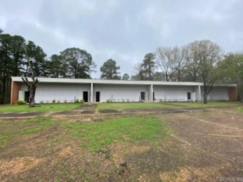 400 Maul Road, Camden