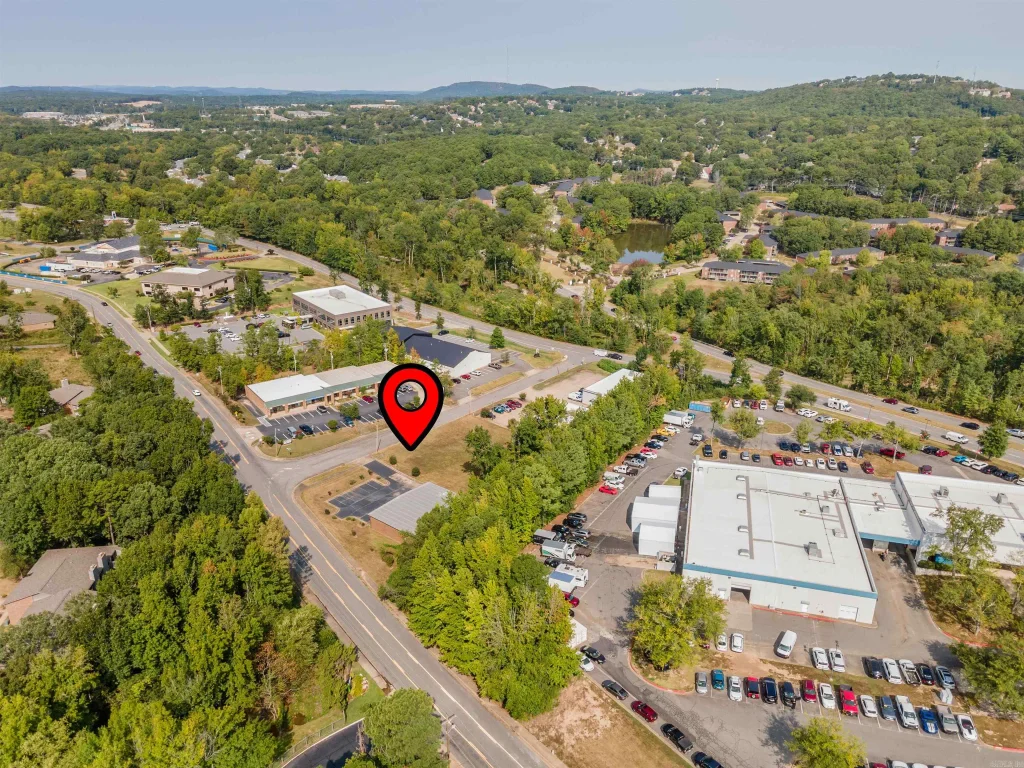 101 Old Town Road, Little Rock