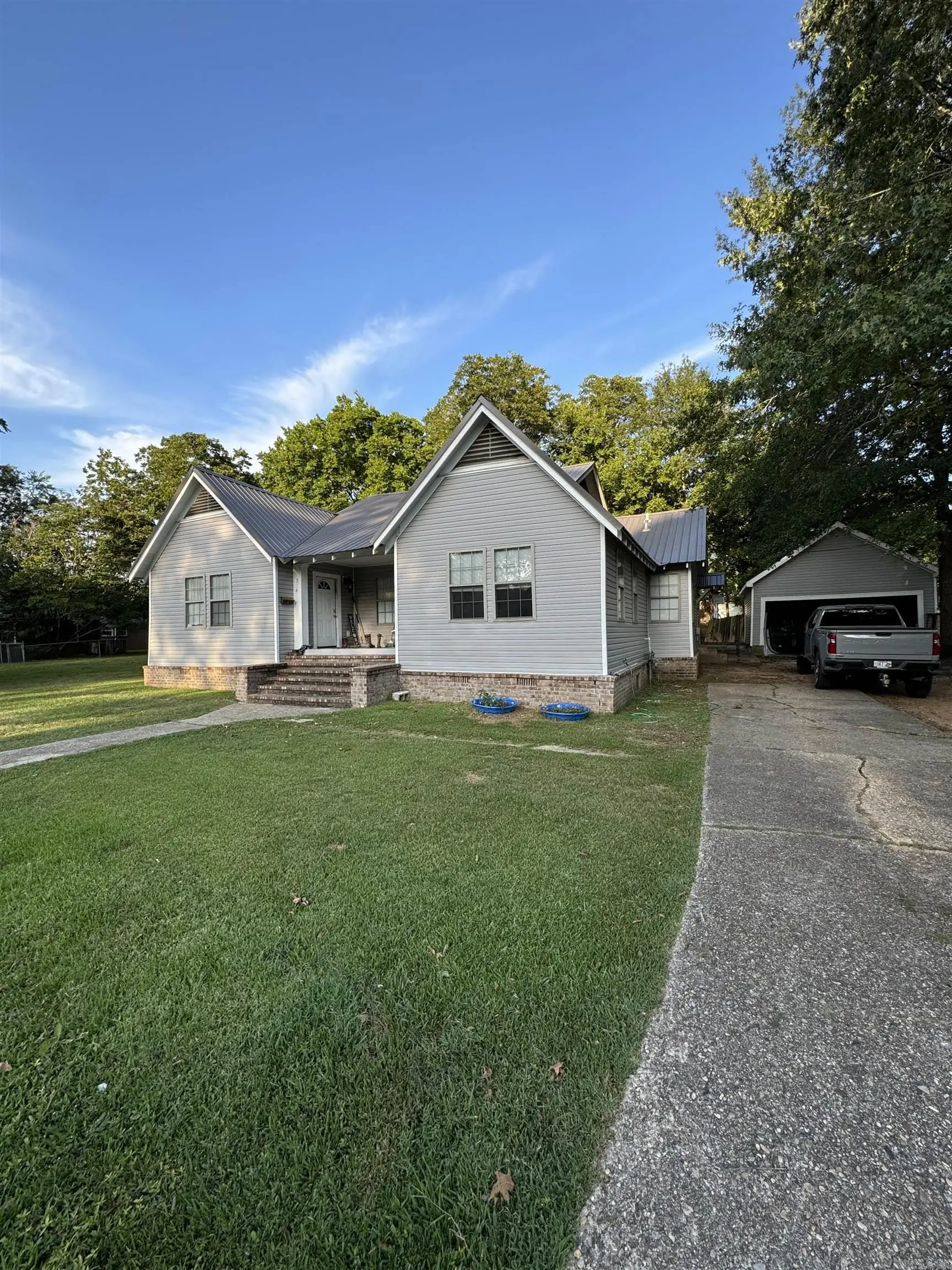 512 N Slemons St, Monticello