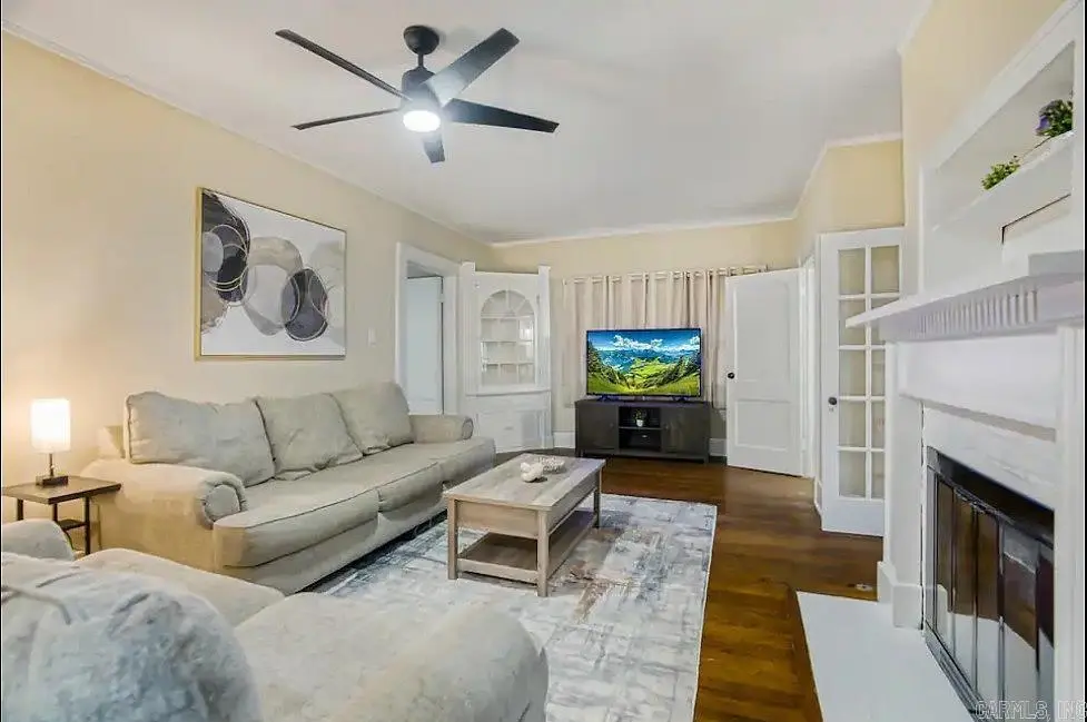 4815 Lee Avenue, Little Rock