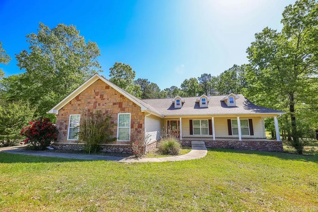 169 Whispering Oak Cir, El Dorado