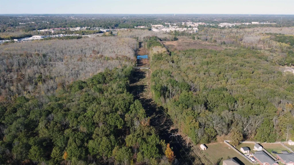 000 Trammel Road, Sherwood