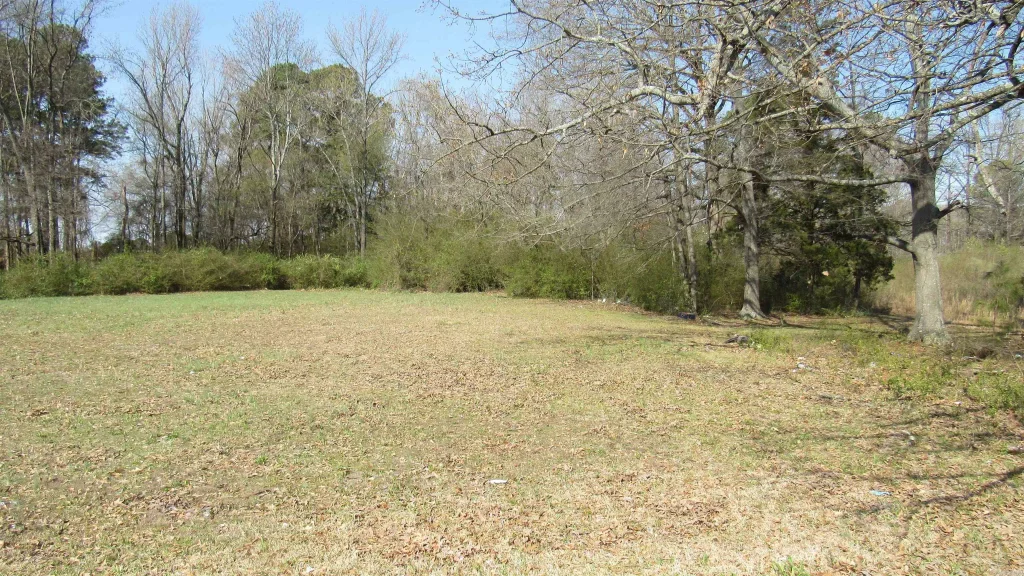 7102 Geyer Springs Road, Little Rock