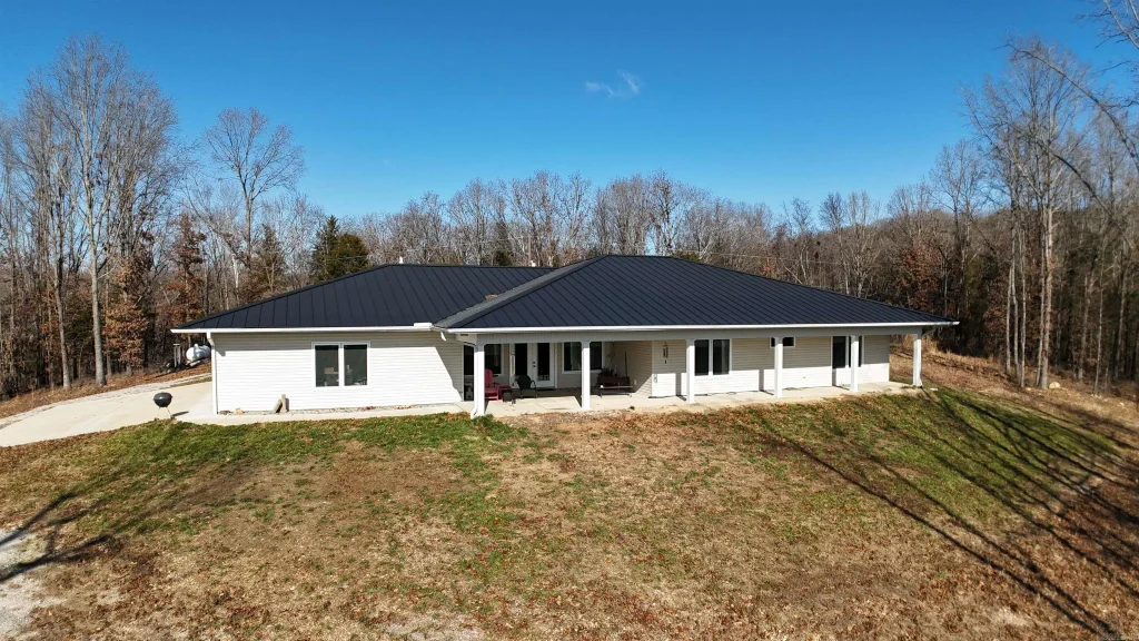 146 Nichols Circle, Yellville