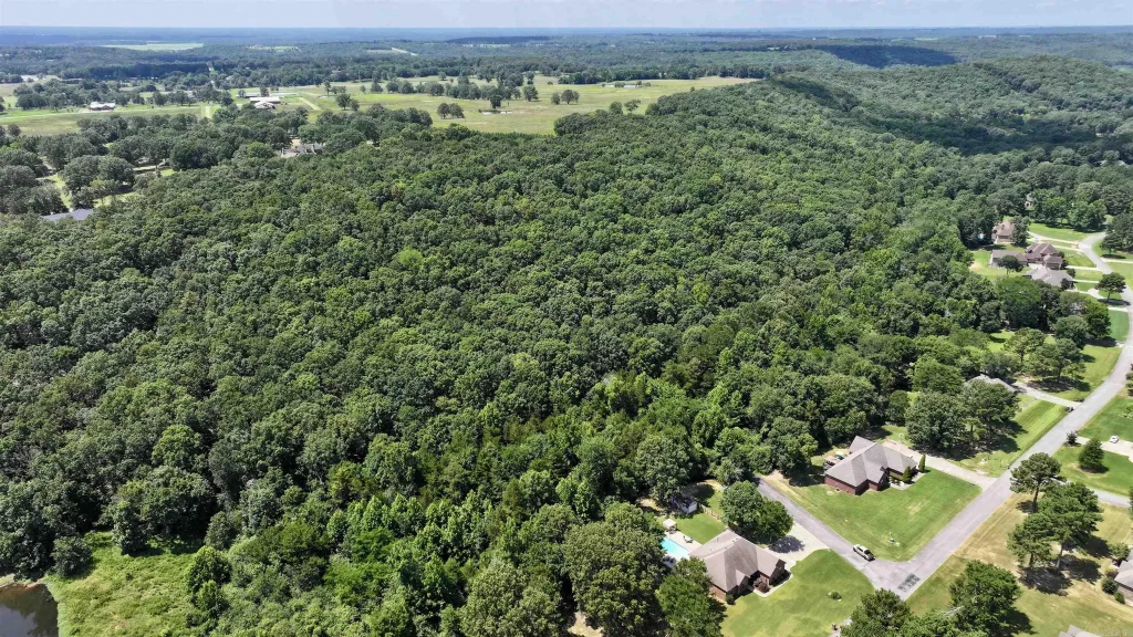 000 Virginia Way, Searcy